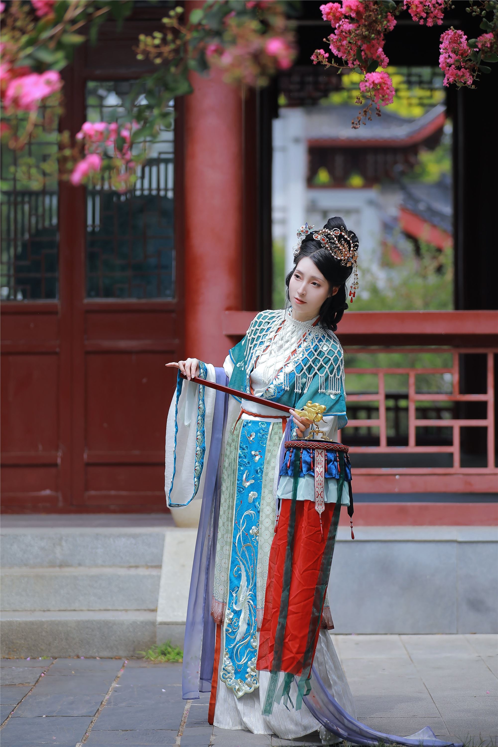 YITUYU艺图语 2025.01.30 秋风起 李猜